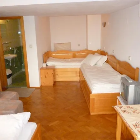 Hotel Comfort 2*
